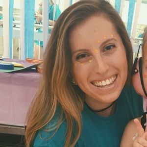 Meet your Posher, Kelly